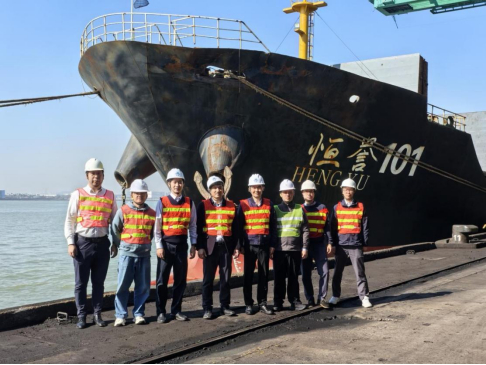 万吨级散货船成功交付，科学城租赁护航湾区蓝色航道，国际船舶管理业务再上新台阶